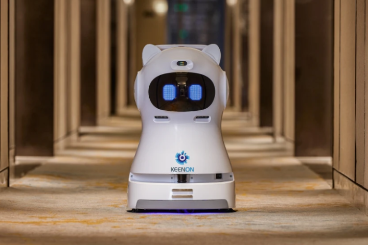 ホテル・商業施設に提案できる清掃ロボット！